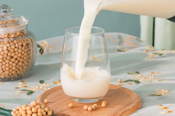 Sữa hạt thuần chay trọn vẹn dinh dưỡng cho mọi độ tuổi