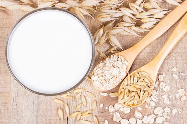 5 công thức làm sữa hạt yến mạch thơm ngon, bổ dưỡng cho cả gia đình