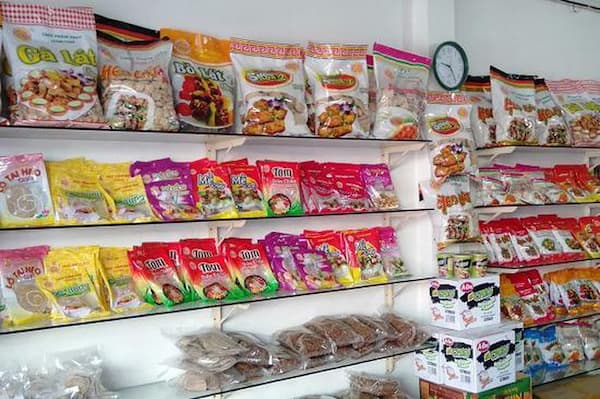 Cửa hàng cung cấp thực phẩm chay đa dạng Hoàng Châu