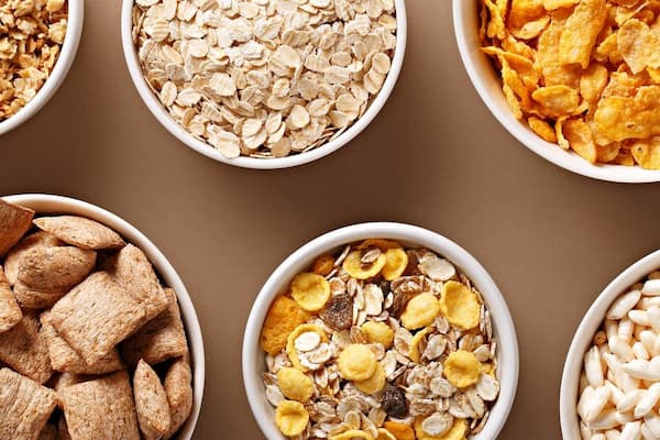 Cách chọn sản phẩm ngũ cốc ăn sáng cho người lớn mang hiệu quả tốt
