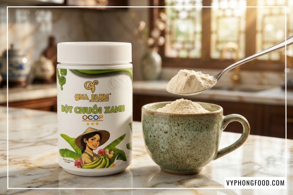 Hình ảnh sản phẩm bột chuối xanh QNA Farm nguyên chất sấy lạnh giúp bảo vệ sức khỏe đường ruột và hỗ trợ điều trị đau dạ dày.